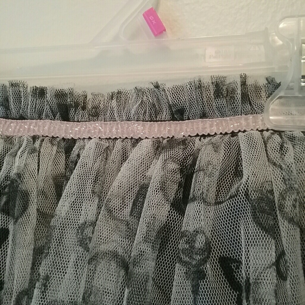 🎩Alice In Wonderland Skirt Girls 6X XS Tulle Disney Lined Ribbon Accent - Picture 3 of 8